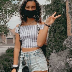 Meet your Posher, Izzy